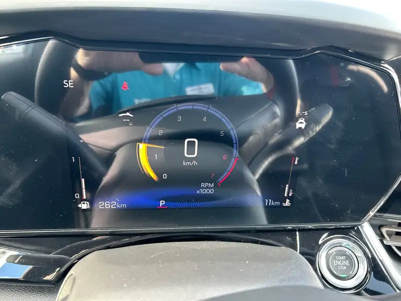 2026 Chevrolet Trax 2RS, čierna, 0 km, dovoz Kanada — foto 5 z 12