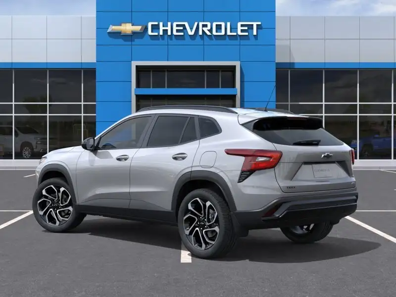 2026 Chevrolet Trax 2RS, sivá, 0 km, dovoz Kanada — foto 3 z 6