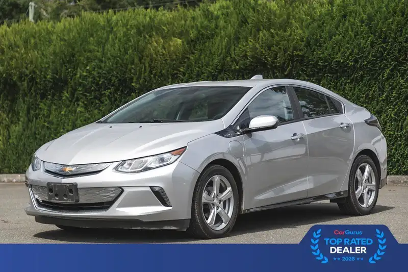 2018 Chevrolet Volt LT Remote Start Heated Seats/Steering Wheel, strieborná, 121 888 km, dovoz Kanada — foto 1