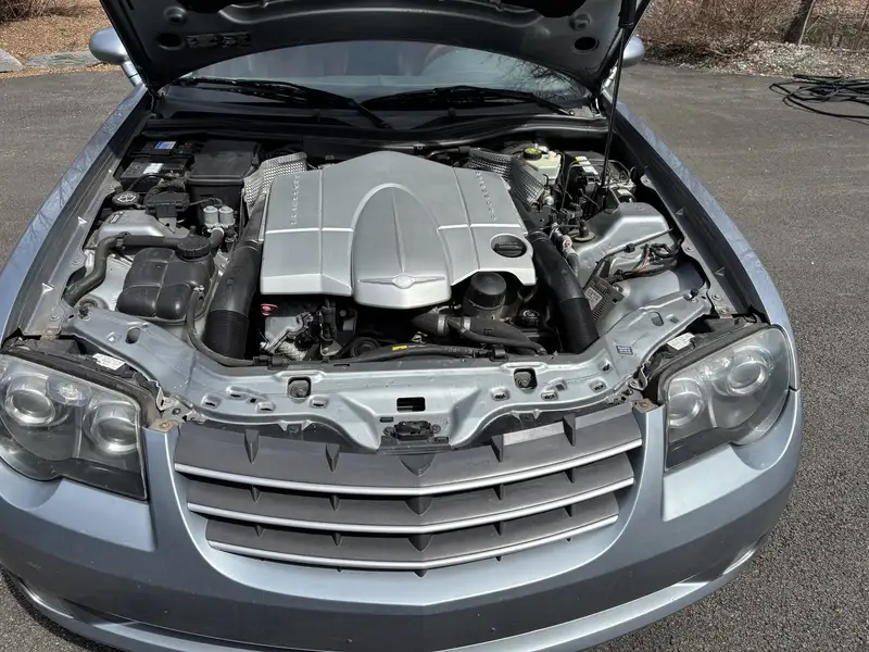 2005 Chrysler Crossfire, strieborná, 119 244 km, dovoz Kanada — foto 5 z 11