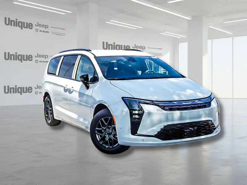 2027 Chrysler Pacifica Select AWD, bílá, 0 km, dovoz Kanada — foto 1