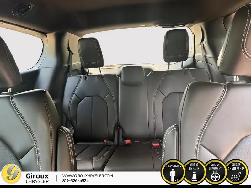 2027 Chrysler Pacifica Sélect, biela, 0 km, dovoz Kanada — foto 12 z 12