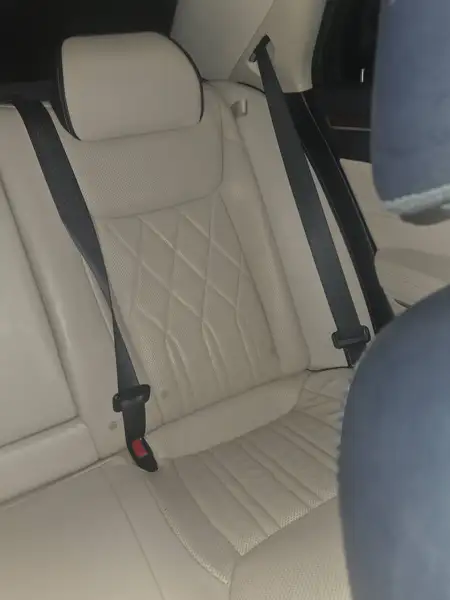 2016 Chrysler 300C Platinum, čierna, 170 000 km, dovoz Kanada — foto 6 z 8