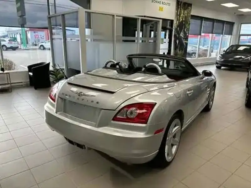 2008 Chrysler Crossfire Limited, strieborná, 70 000 km, dovoz Kanada — foto 5 z 5