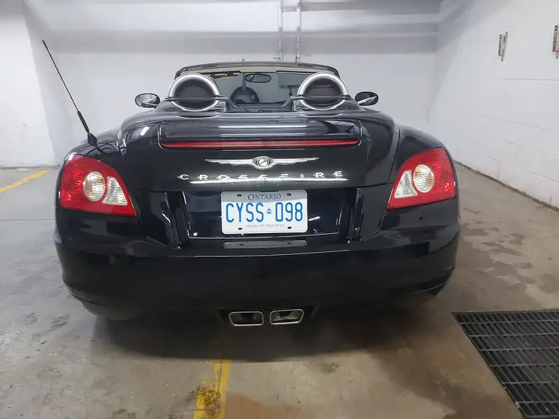 2005 Chrysler Crossfire Limited Roadster, čierna, 138 000 km, dovoz Kanada — foto 4 z 4
