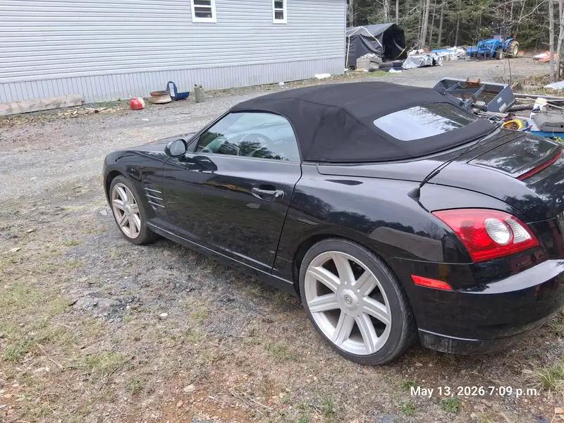 2005 Chrysler Crossfire All options loaded, čierna, 70 000 km, dovoz Kanada — foto 9 z 10