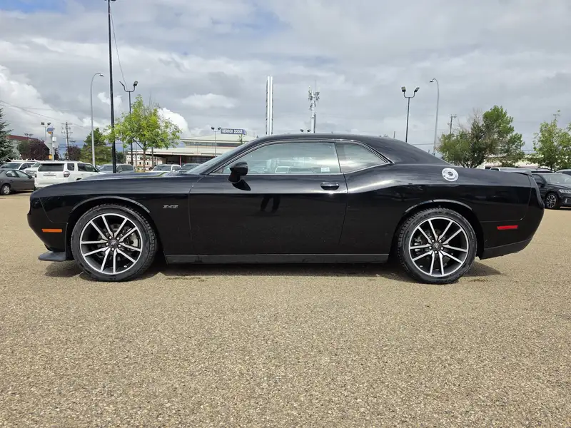 2023 Dodge Challenger R/T, čierna, 20 074 km, dovoz Kanada — foto 3 z 12