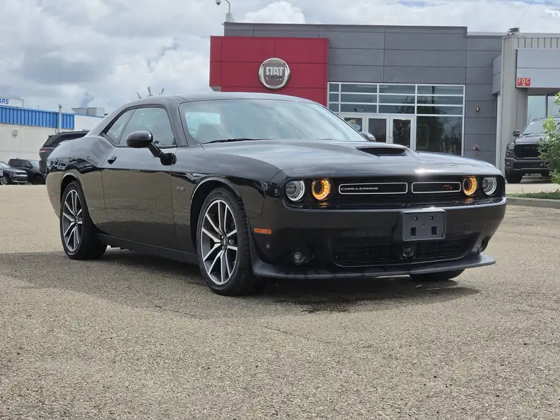 2023 Dodge Challenger R/T, čierna, 20 074 km, dovoz Kanada — foto 9 z 12