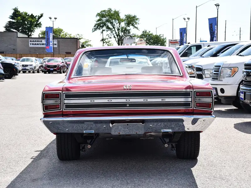 1968 Dodge Dart GTS, červená, 1 km, dovoz Kanada — foto 8 z 12