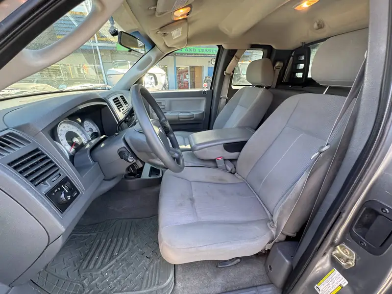 2006 Dodge Dakota SLT, sivá, 177 000 km, dovoz Kanada — foto 7 z 12