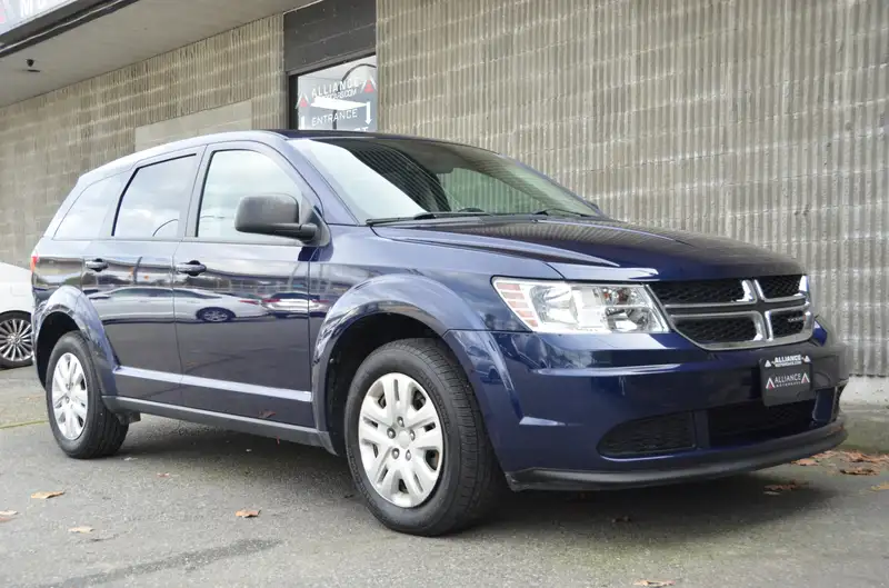2018 Dodge Journey Canada Value Pkg, modrá, 94 144 km, dovoz Kanada — foto 7 z 12