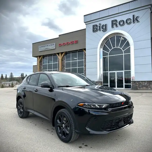 2025 Dodge Hornet GT PLUS, čierna, 45 km, dovoz Kanada — foto 1