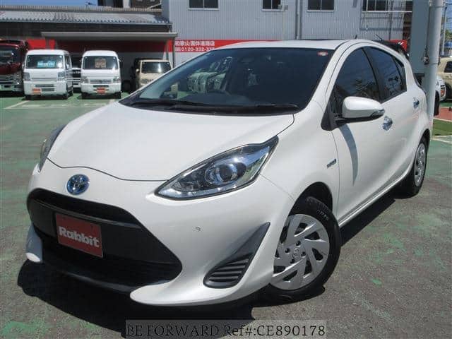2019 Toyota Aqua, 54 853 km, dovoz Japonsko — foto 1
