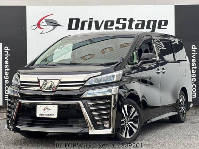 2018 Toyota Vellfire, 82 346 km, dovoz Japonsko — foto 1