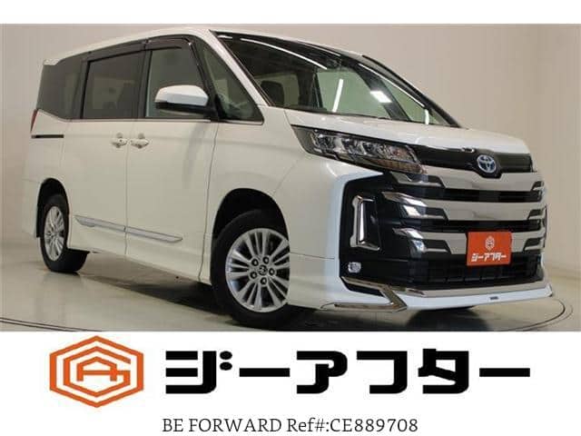 2023 Toyota Noah, 72 218 km, dovoz Japonsko — foto 1