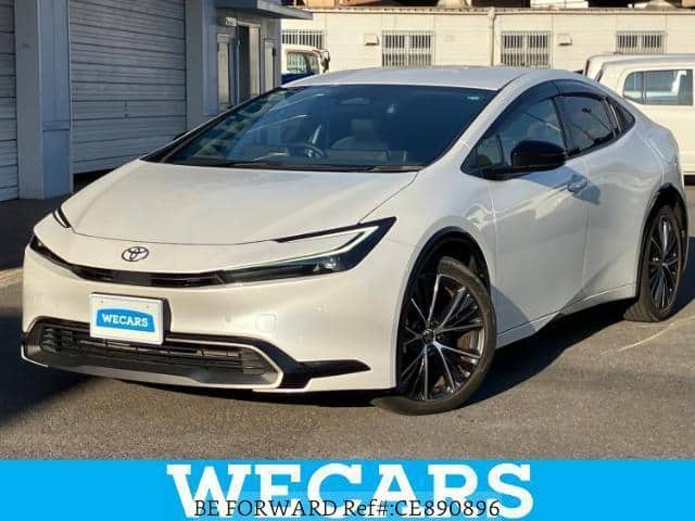 2023 Toyota Prius, 22 620 km, dovoz Japonsko — foto 1