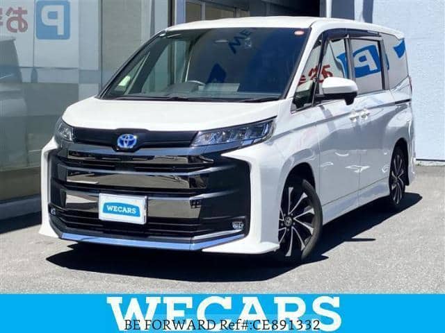 2022 Toyota Noah, 25 190 km, dovoz Japonsko — foto 1