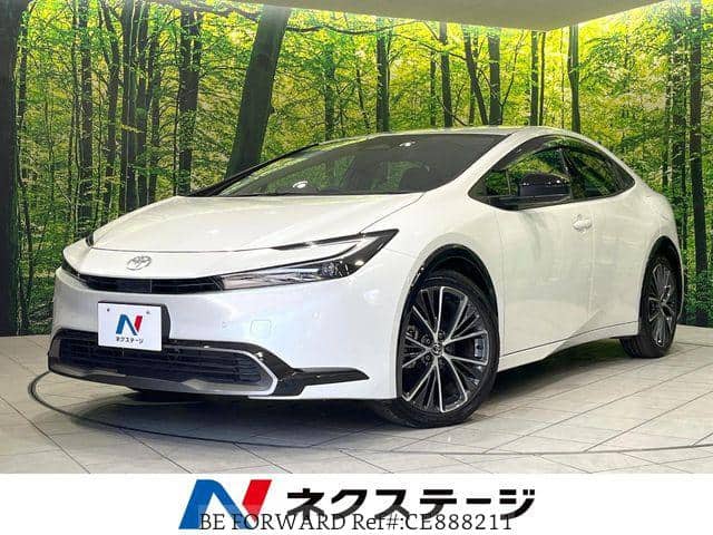 2023 Toyota Prius, 6 810 km, dovoz Japonsko — foto 1