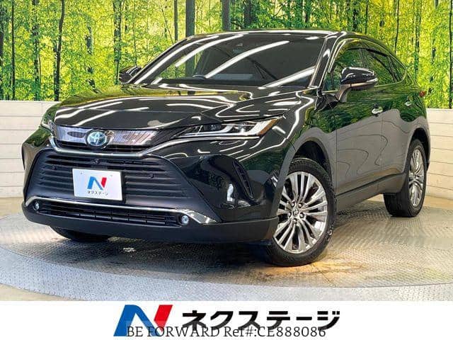 2021 Toyota Harrier, 44 100 km, dovoz Japonsko — foto 1