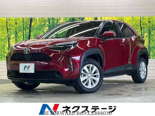 2021 Toyota Yaris Cross, 30 630 km, dovoz Japonsko — foto 1