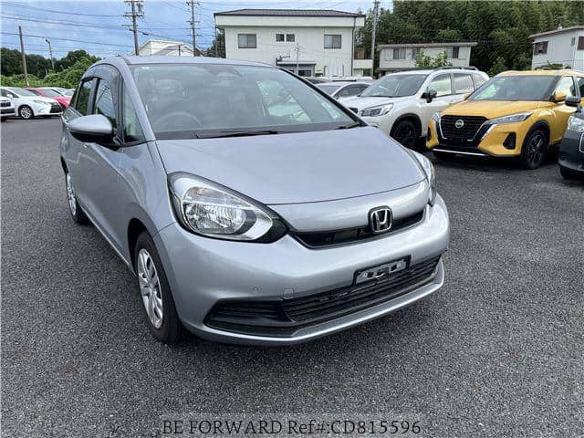 2024 Honda Fit, 4 600 km, dovoz Japonsko — foto 1