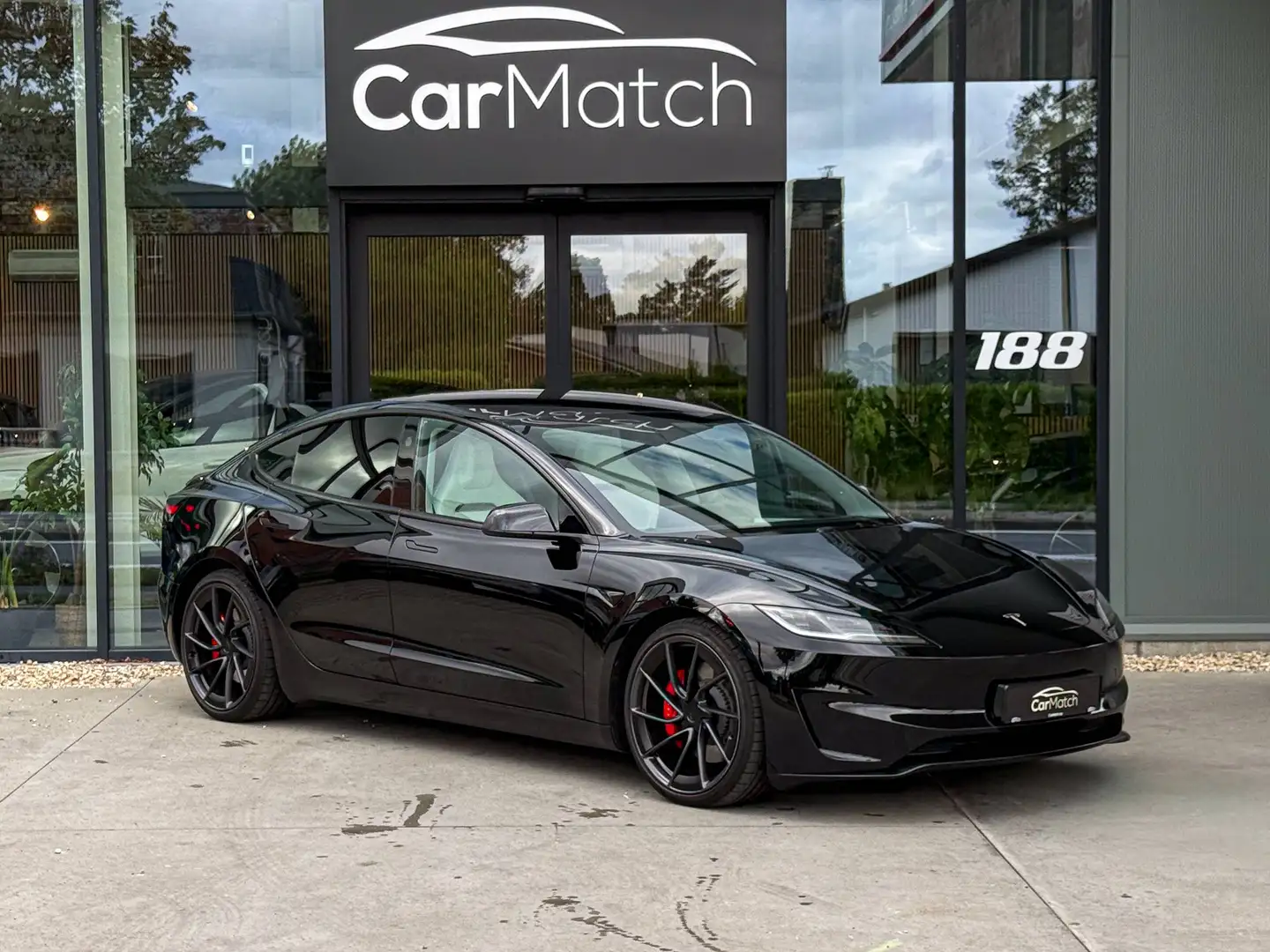2024 Tesla Model 3, 34 400 km, Belgicko — foto 3 z 12