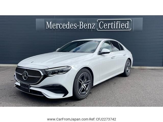 2024 Mercedes-Benz E-Class, 6 000 km, dovoz Japonsko — foto 1