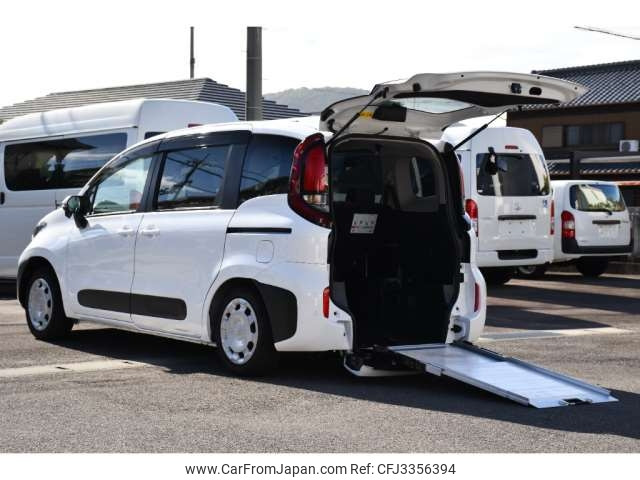 2025 Toyota Sienta, 3 000 km, dovoz Japonsko — foto 1 2025 Toyota Sienta, 3 000 km, dovoz Japonsko — foto 1