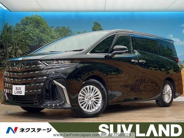 2025 Toyota Alphard, 10 700 km, dovoz Japonsko — foto 1