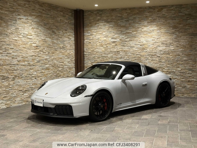 2026 Porsche 911, 2 000 km, dovoz Japonsko — foto 1