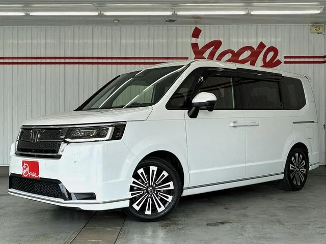 Honda Stepwagon, dovoz Japonsko — foto 1 | AMECAR Honda Stepwagon, dovoz Japonsko — foto 1