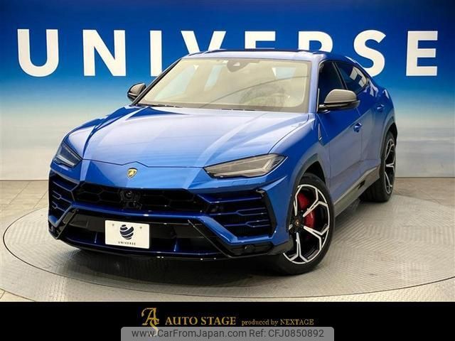 2019 Lamborghini Urus, 9 700 km, dovoz Japonsko — foto 1 2019 Lamborghini Urus, 9 700 km, dovoz Japonsko — foto 1