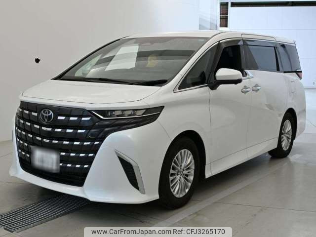 2025 Toyota Alphard, 11 000 km, dovoz Japonsko — foto 1