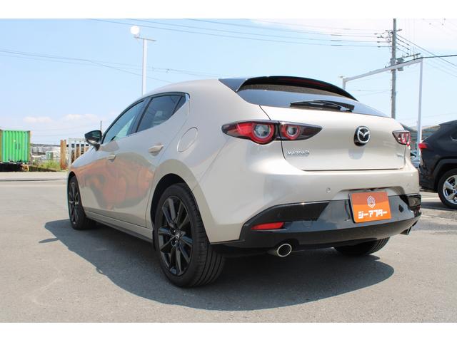 Mazda3 Fastback, dovoz Japonsko — foto 9 z 40