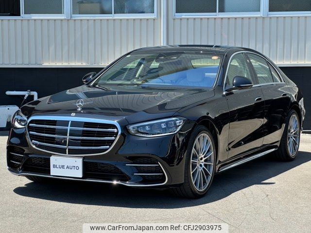 2024 Mercedes-Benz S-Class, 19 000 km, dovoz Japonsko — foto 1