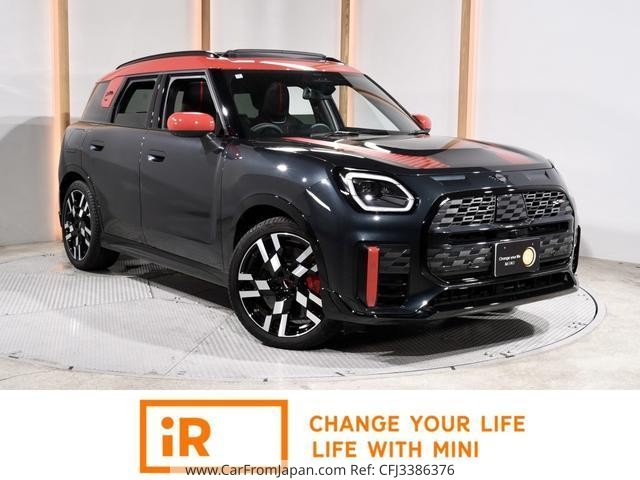 2024 MINI Others, 2 000 km, dovoz Japonsko — foto 1