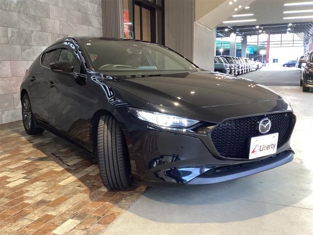 Mazda3 Fastback, dovoz Japonsko — foto 16 z 40