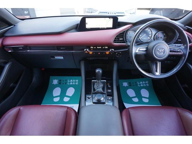Mazda3 Fastback, dovoz Japonsko — foto 3 z 40