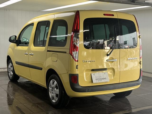 Renault Kangoo, dovoz Japonsko — foto 5 z 40
