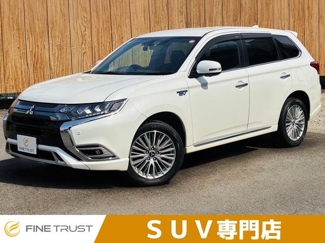 Mitsubishi Outlander Phev, dovoz Japonsko — foto 1