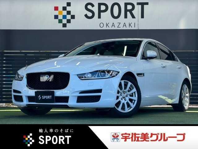 Jaguar Xe, dovoz Japonsko — foto 1