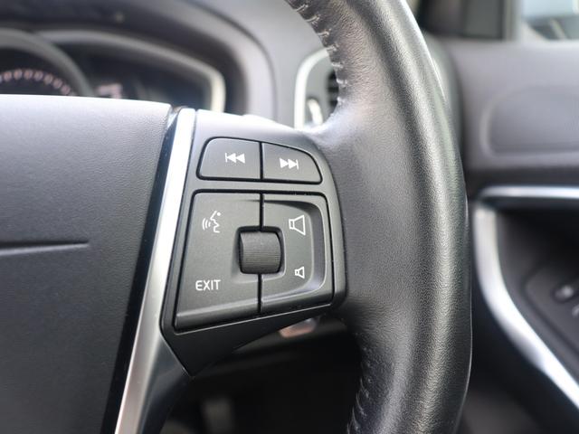 Volvo V40, dovoz Japonsko — foto 15 z 40