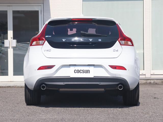 Volvo V40, dovoz Japonsko — foto 9 z 40