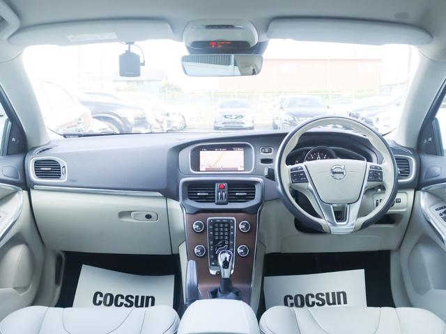 Volvo V40, dovoz Japonsko — foto 4 z 40