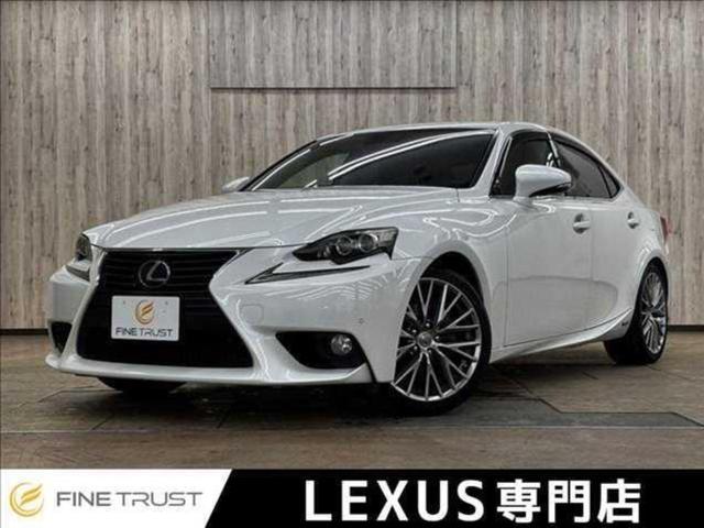 Lexus Is, dovoz Japonsko — foto 1