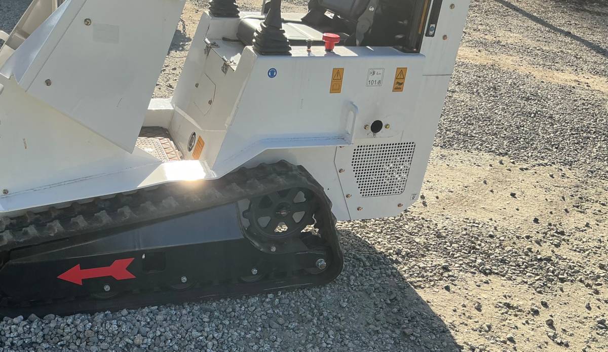 Case SKID, dovoz USA — foto 6 z 9
