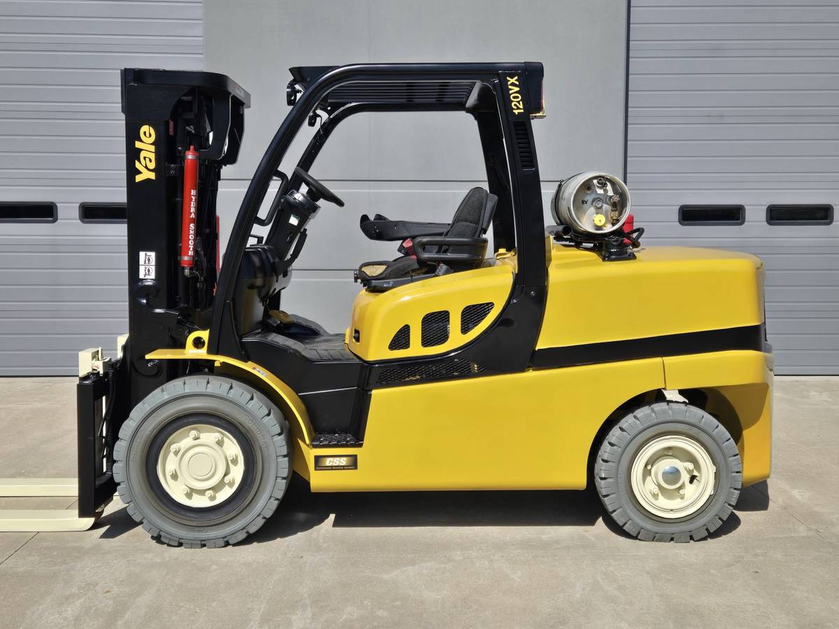 Kubota 12000LB, dovoz USA — foto 1