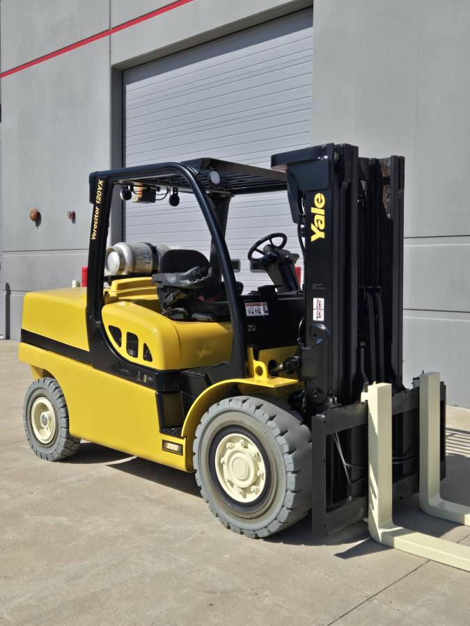 Kubota 12000LB, dovoz USA — foto 4 z 12
