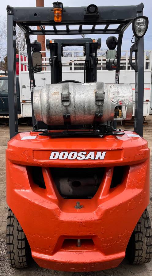 Doosan G25N-7, dovoz USA — foto 8 z 11