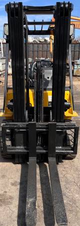 Caterpillar P5000, dovoz USA — foto 7 z 11